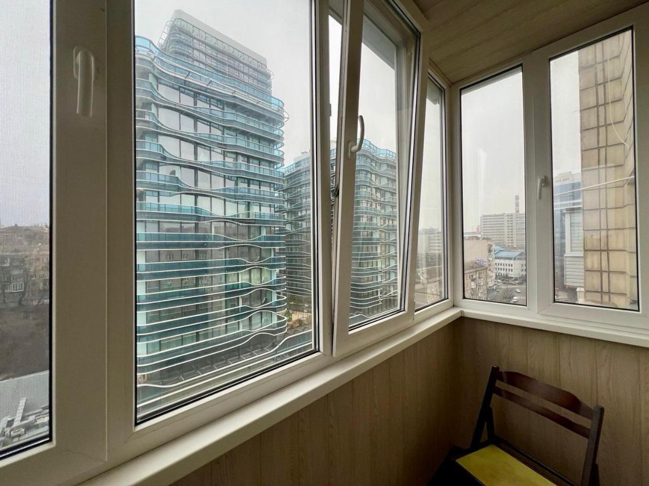 Apartment In The Center Of Kiev Eksteriør bilde