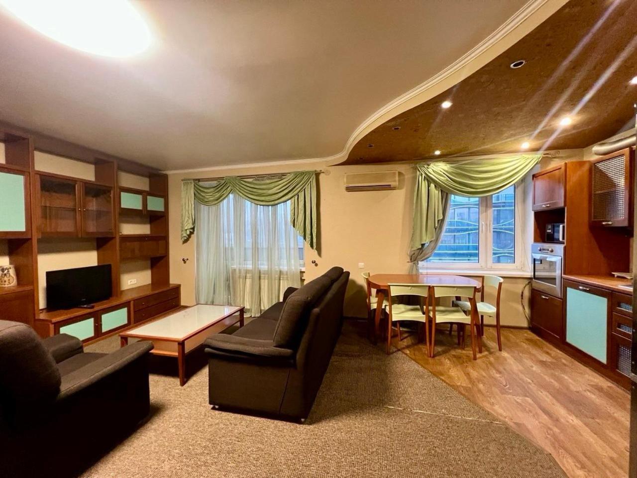 Apartment In The Center Of Kiev Eksteriør bilde